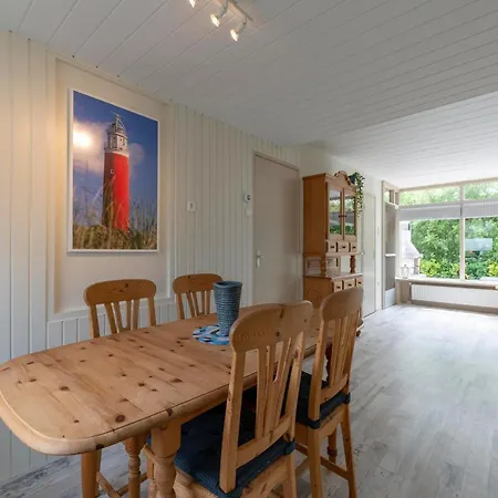 Eureka 78 With Enclosed Garden * Sint Maartensvlotbrug